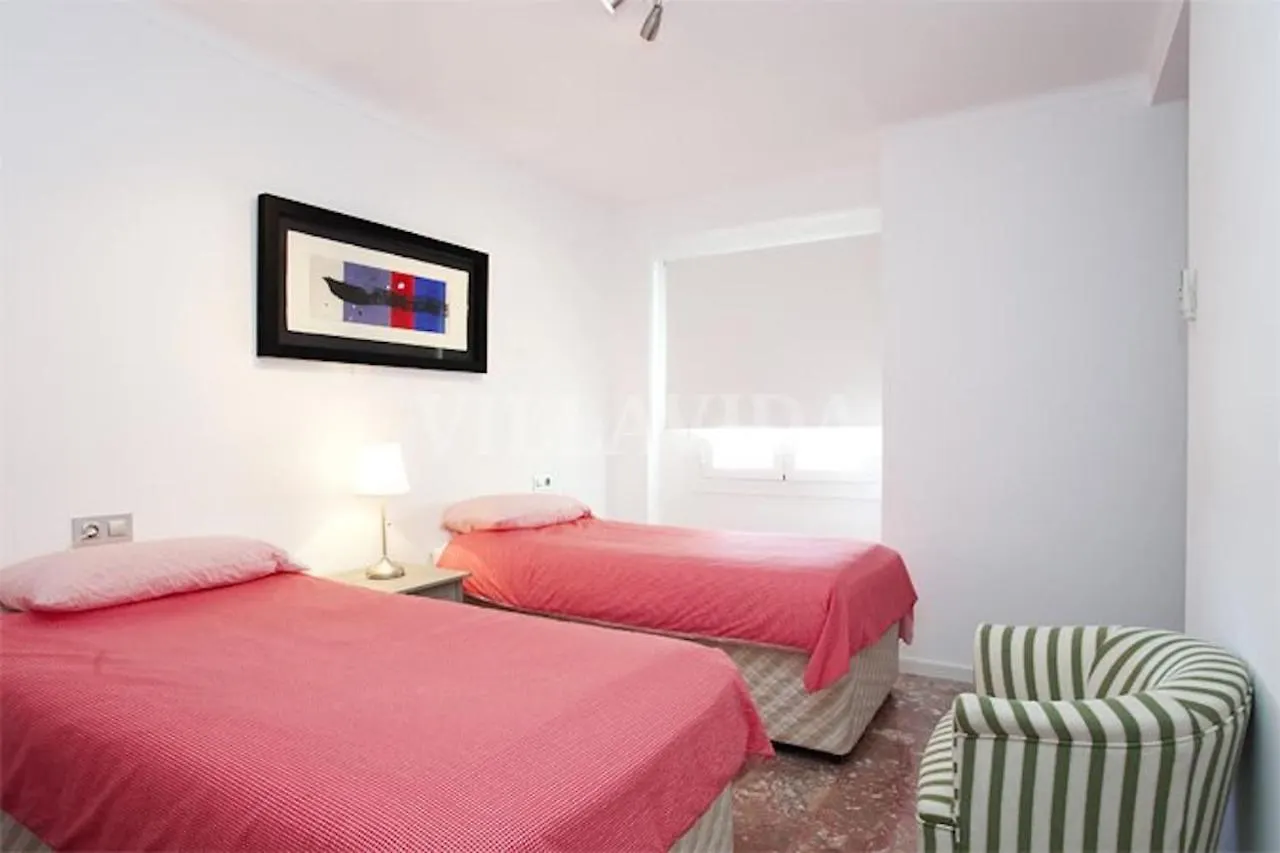 Penthouse Frontline Apartment Next To Beach ポレンサ スペイン